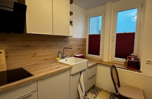 Hilden Apartment | Paris: Trade fair/business/holiday apartment Düsseldorf-Hilden-Cologne
