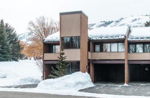 North Park City Apartment | Park Avenue 3 Bedroom Condominiums