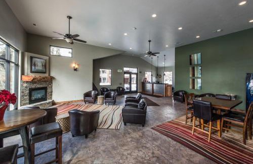 North Park City Apartment | Park Avenue 3 Bedroom Condominiums