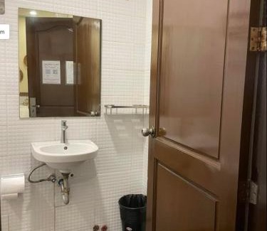 Pasay House | Park Avenue Boutique Hotel Manila
