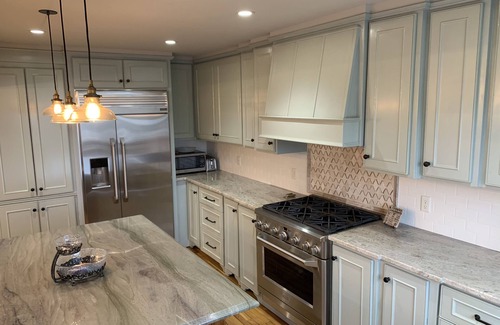 Crowley Apartment | Park Avenue Loft overlooking Parkerson Avenue