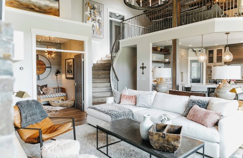 South Snyderville Basin House | Park City Luxury Lakefront w/Spectacular Views! Hot Tub, 4min to Ski Lift, 5BR.