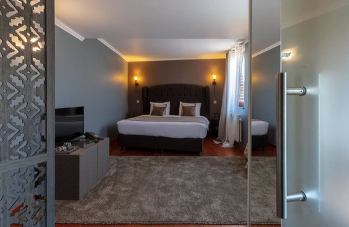 Aeropole Science Park Hotel | Park Hotel Airport