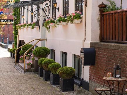 Frederikshavn Hotel | Park Hotel & Vinbar