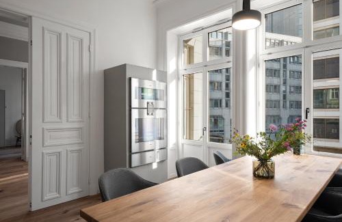 Neustadt Apartment | Park Lane Central Apartments