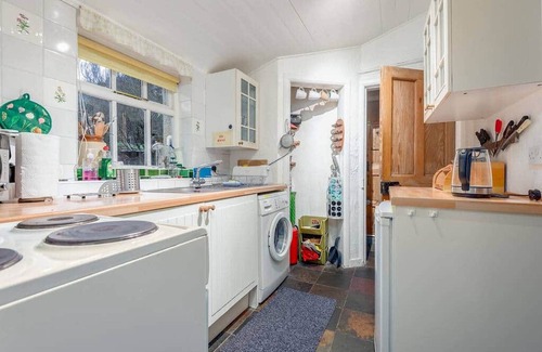 Boarhills Cottage | Park Mill Cottages | Mill Cottage