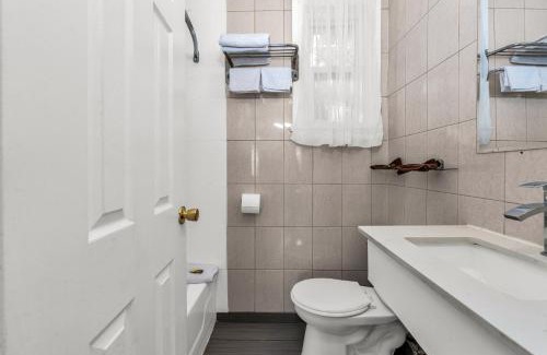 Scarborough Hotel | Park Motel