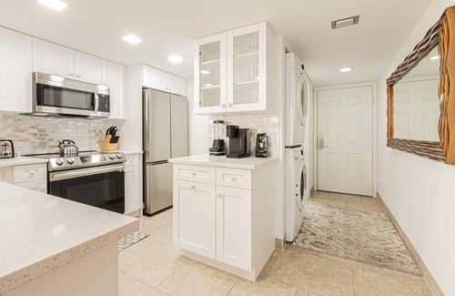 Park Shore Condo | Park Shore Resort, 1st floor newly renovated 2BR unit w/fantastic water views, 1.25 miles to beach!