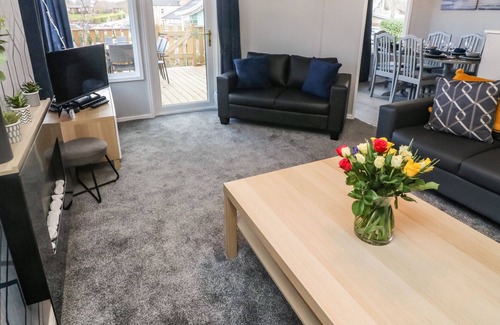 Yealand Conyers Cottage | PARK VIEW LODGE, ARNSIDE 7, pet friendly in Carnforth