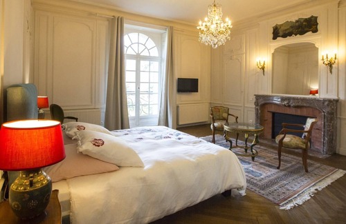 Barbeville Bed & Breakfast | Park View Suite - Le Château des Monts