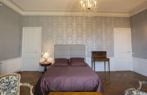 Barbeville Bed & Breakfast | Park View Suite - Le Château des Monts