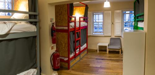 Mile End Hostel | Park Villa Boutique Hostel