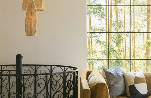 Historic Downtown Santa Barbara Villa | Park Villa Private Home Downtown - Steps to Cafés