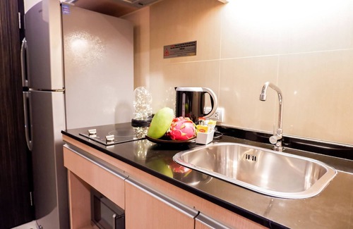 Samae Dam Hotel | Park Village Rama II