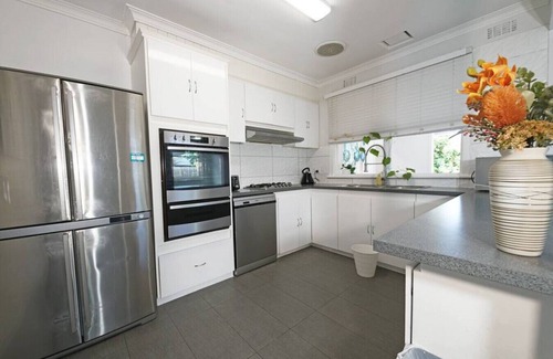 Parkdale House | Parkdale 4-BRM Home near Mentone Pet-friendly Wi-Fi