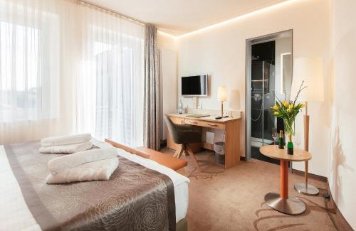 Kuhlungsborn Ost Hotel | Parkhotel IV Jahreszeiten Kühlungsborn