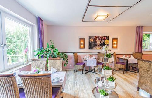 Eltville-Ost Hotel | Parkhotel Sonnenberg