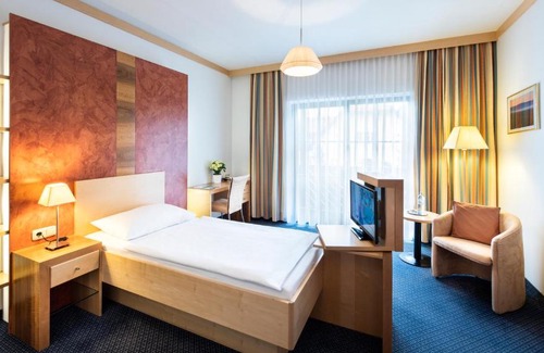 Bad Hall Hotel | Parkhotel zur Klause