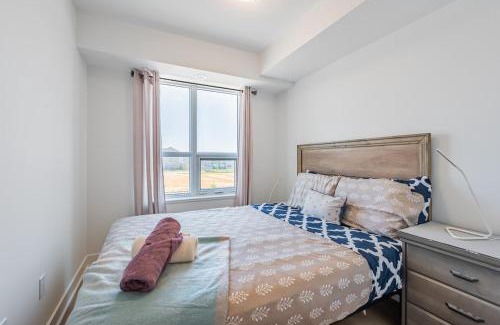 Durham Region House | Parking, 4BR Town, Costco, Durham College, Oshawa