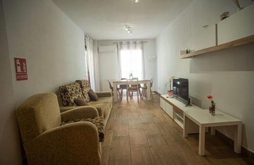 Alcala de Henares Apartment | Parking gratis, ALCALA MAGNA, con NRU Y LICENCIA TURISTICA VT-13974