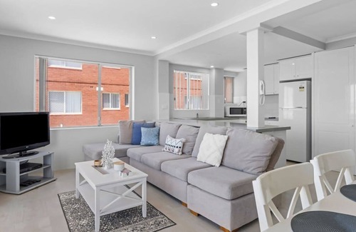 The Entrance Apartment | Parklea Sun Seabreeze The Entrance Sleeps 4