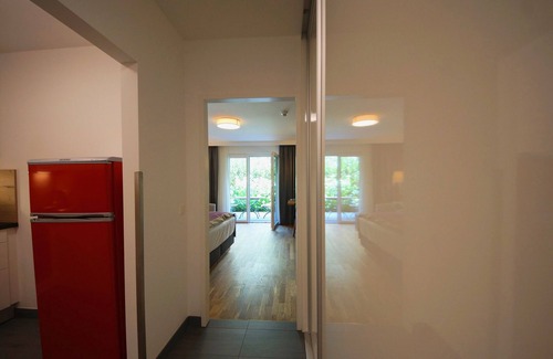 Landstrasse Apartment | Parks 73 The TownHouse Hotel