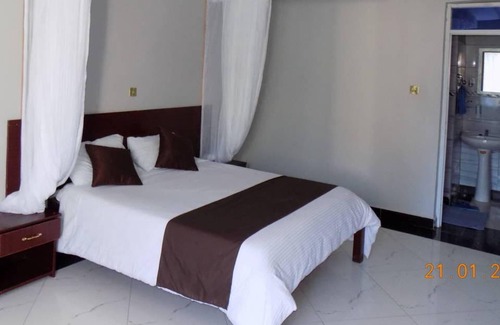 Kitui Hotel | Parkside Villa Kitui