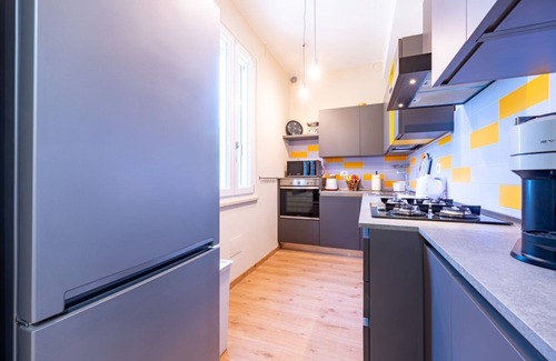 San Leonardo Apartment | Parma Station Apartment