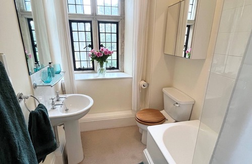 Badminton Bed & Breakfast | Parsonage House