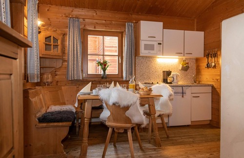 Niederau Ski Chalet | Particularly cosy chalet with a view