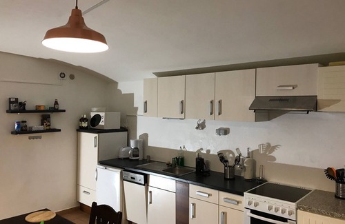Vrsovice Apartment | Party bunker apartment