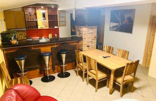 Pelhrimov House | Party/Wellness House Pool/Hot tub/Sauna