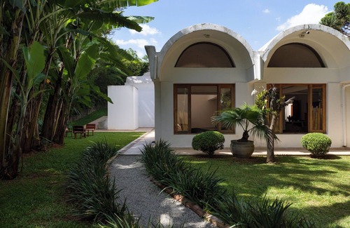 Cotia House | Pasárgada Ecovillage – Nature, Comfort and Connection 30 Min from SP