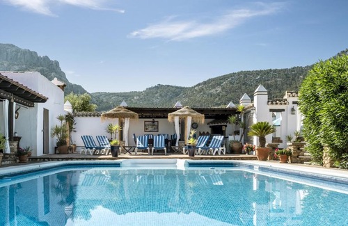Villanueva del Trabuco Villa | Pasa Fina, luxury holiday retreat