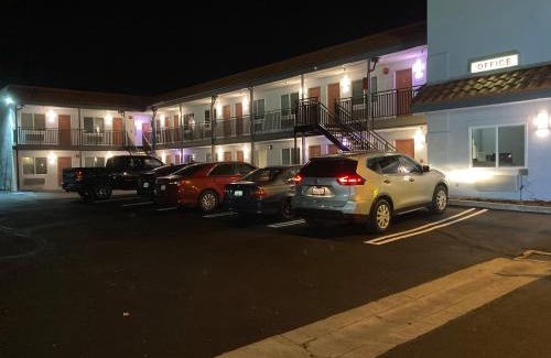 Lamanda Park Hotel | PASADENA LODGE