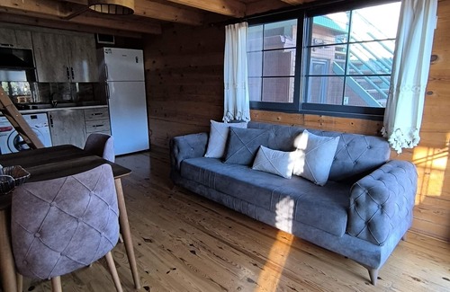 Ovabuku Ski Chalet | Pasha Bungalovs