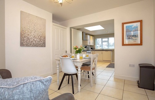 Shrewsbury House | Pass the Keys | 3 bedroom home within walking distance of town
