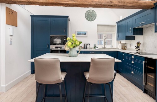 Amersham Apartment | Pass the Keys | Converted Hop House Apt - Old Amersham - Chilterns