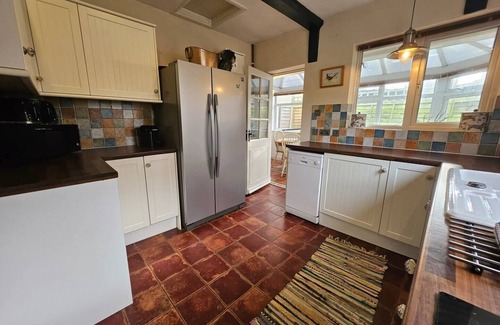 Sedgeberrow House | Pass the Keys | Enchanting Country Cottage in Sedgeberrow