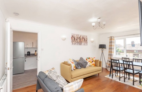 Bramley House | Pass the Keys | Large Family Getaway
