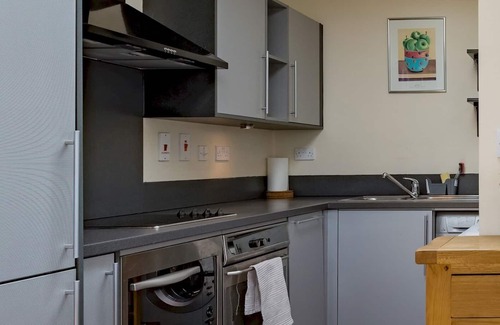 Theatreland Birmingham Apartment | Pass the Keys | Luxury 2 Bed Penthouse Central Skyline Views
