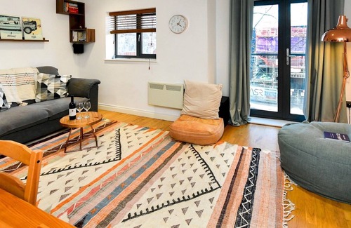 Pontcanna Apartment | Pass the Keys | Perfectly Located 2 Bed Apartment