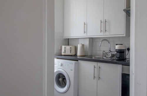 Glasgow Apartment | Pass the Keys | Stay in Glasgow South