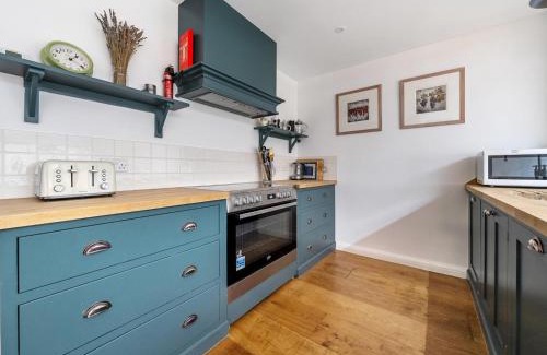 Summertown House | Pass the Keys Stunning 3 Bed Parking in Leafy North Oxford