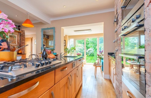 Stafford House | Pass the Keys | Stylish garden retreat nr Stafford Town/Hospital
