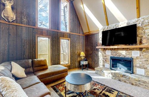 Gnaw Bone House | Patel's Cozy Chalet