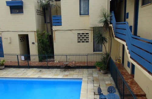 Kew Hotel | Pathfinder Motel