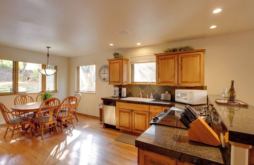 Ouray House | Patio & Mountain Views: Central Ouray Getaway!
