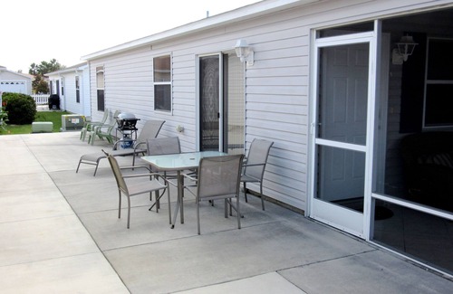 Duval Villa | Patio Villa in Duval Village - * Gas Golf Cart INCLUDED *