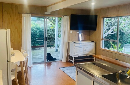 Patons Rock Apartment | Patons Rock Cutie